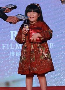 资讯《娱乐-王诗龄《澳门风云2》被封 女神